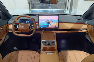 GEELY EX5 EM-i Max Фото GEELY EX5 EM-i Max