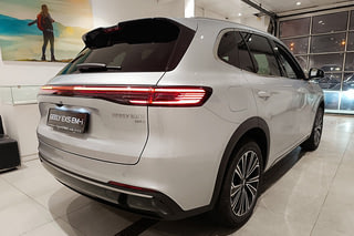 GEELY EX5 EM-i Max Фото GEELY EX5 EM-i Max