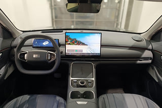 GEELY EX5 EM-i Max Фото GEELY EX5 EM-i Max