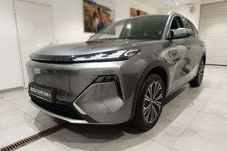 GEELY EX5 EM-i Max Фото GEELY EX5 EM-i Max