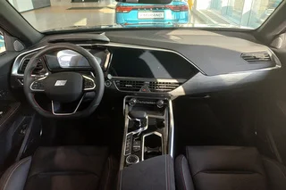 KNEWSTAR 001 Flagship Sport Фото KNEWSTAR 001 Flagship Sport