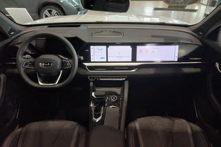 GEELY Monjaro Flagship Фото GEELY Monjaro Flagship