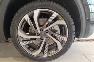 GEELY Monjaro Flagship Фото GEELY Monjaro Flagship