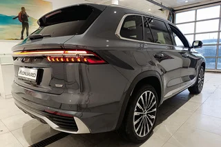 GEELY Monjaro Flagship SE Фото GEELY Monjaro Flagship SE