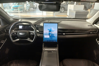 Фото GEELY Preface Flagship