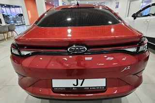 JAC J7 Luxury Фото JAC J7 Luxury