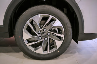 Фото JAC JS3 Luxury CVT