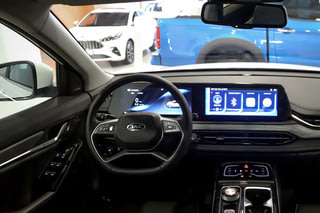 JAC JS6 Luxury Фото JAC JS6 Luxury