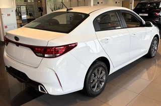 Kia Rio (Solaris KRS) Стиль (Style) Фото Kia Rio (Solaris KRS) Стиль (Style)