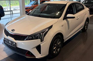 Kia Rio (Solaris KRS) Стиль (Style) Фото Kia Rio (Solaris KRS) Стиль (Style)