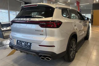 XCITE X-Cross 8 Techno 4WD Фото XCITE X-Cross 8 Techno 4WD