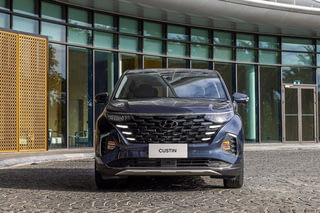 Фото экстерьера HYUNDAI Custin №6