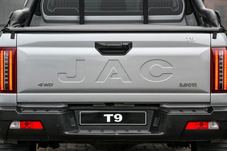 Фото экстерьера JAC T9 №12