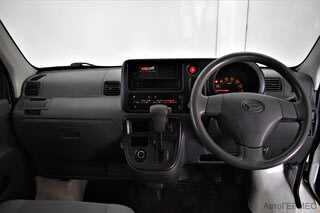 Фото DAIHATSU Hijet X с пробегом