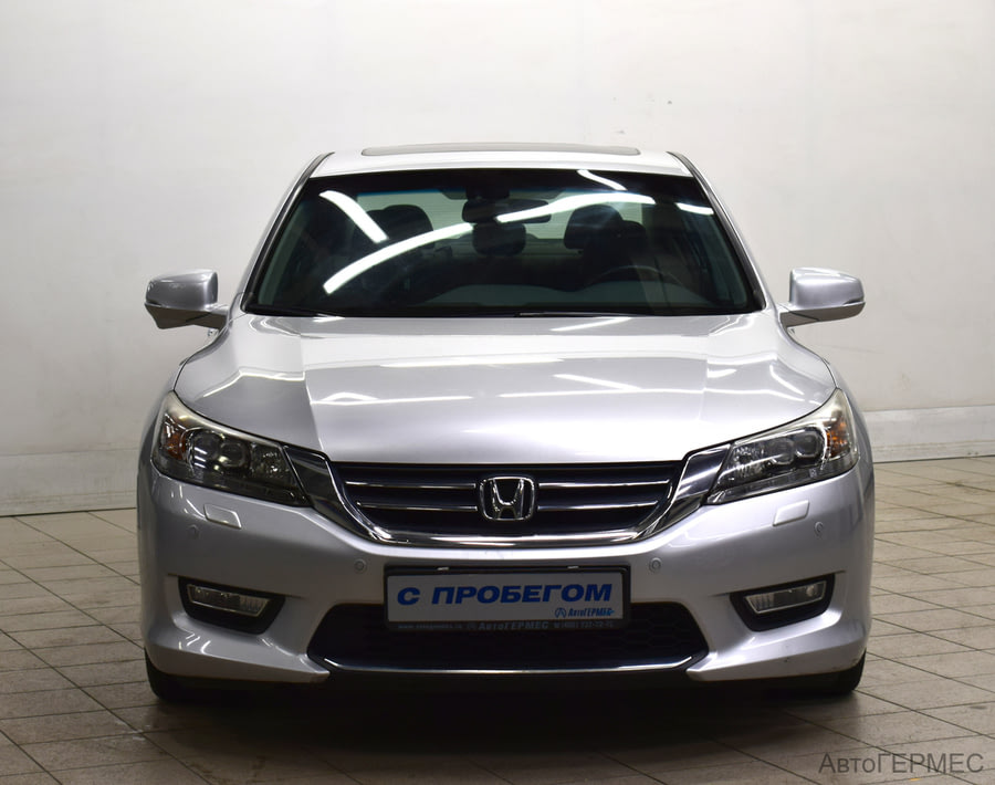 Фото Honda Accord IX с пробегом | №2