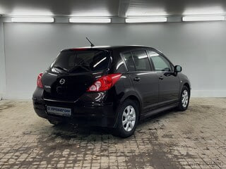 Фото NISSAN Tiida I Рестайлинг с пробегом Фото NISSAN Tiida I Рестайлинг с пробегом