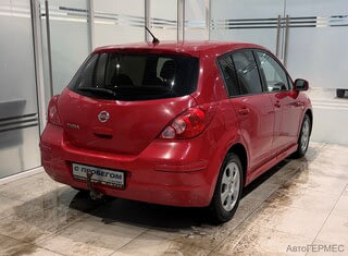 Фото NISSAN Tiida I Рестайлинг с пробегом