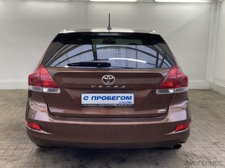 Фото TOYOTA Venza I Рестайлинг с пробегом Фото TOYOTA Venza I Рестайлинг с пробегом