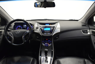 Фото HYUNDAI Elantra V (MD) с пробегом