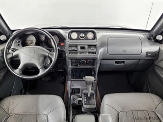 Фото MITSUBISHI Pajero II Рестайлинг с пробегом Фото MITSUBISHI Pajero II Рестайлинг с пробегом