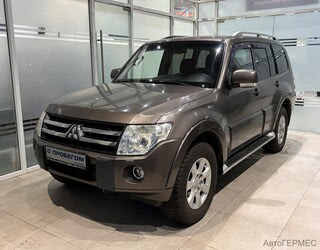 Фото MITSUBISHI Pajero IV с пробегом