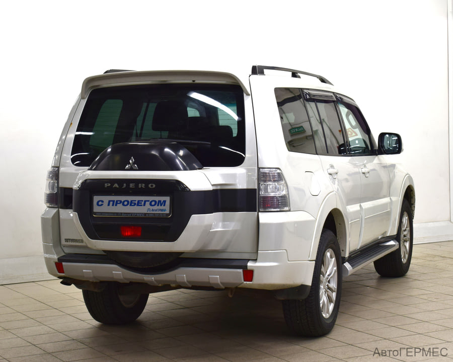 Фото MITSUBISHI Pajero IV Рестайлинг 2 с пробегом | №4