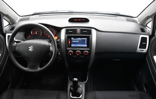 Фото SUZUKI Liana I Рестайлинг с пробегом Фото SUZUKI Liana I Рестайлинг с пробегом