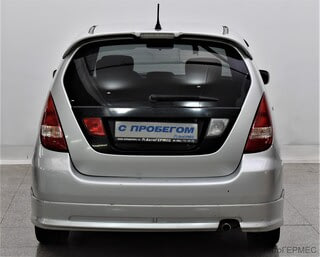 Фото SUZUKI Liana I Рестайлинг с пробегом Фото SUZUKI Liana I Рестайлинг с пробегом