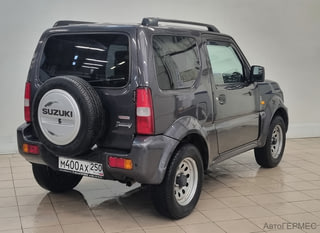 Фото SUZUKI Jimny III Рестайлинг 2 с пробегом Фото SUZUKI Jimny III Рестайлинг 2 с пробегом