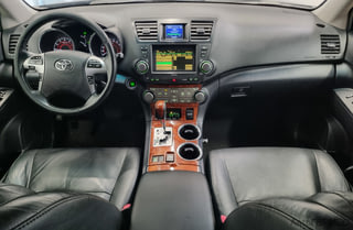 Фото TOYOTA Highlander II (U40) Рестайлинг с пробегом Фото TOYOTA Highlander II (U40) Рестайлинг с пробегом