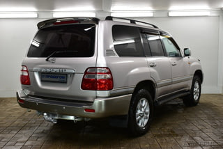 Фото TOYOTA Land Cruiser 100 SERIES Рестайлинг 1 с пробегом