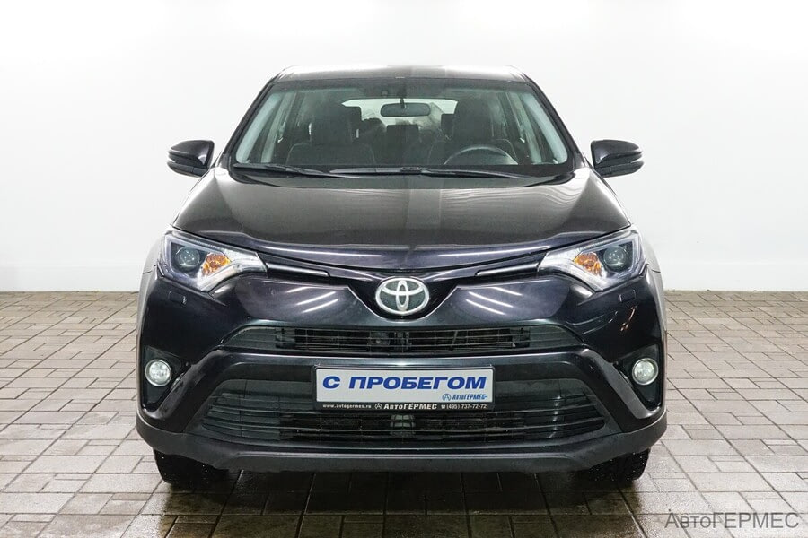 Фото TOYOTA RAV4 IV (XA40) Рестайлинг с пробегом | №2