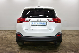 Фото TOYOTA RAV4 IV (XA40) с пробегом