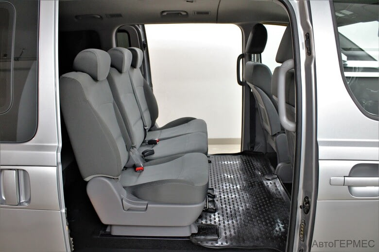 Фото HYUNDAI H-1 II Рестайлинг с пробегом