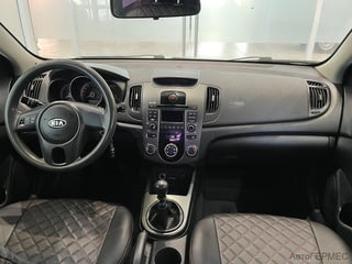 Фото Kia Cerato II с пробегом Фото Kia Cerato II с пробегом