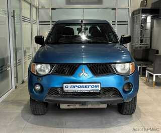 Фото MITSUBISHI L200 IV с пробегом