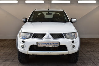 Фото MITSUBISHI L200 IV с пробегом