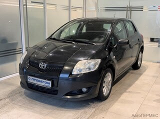 Фото TOYOTA Auris I с пробегом