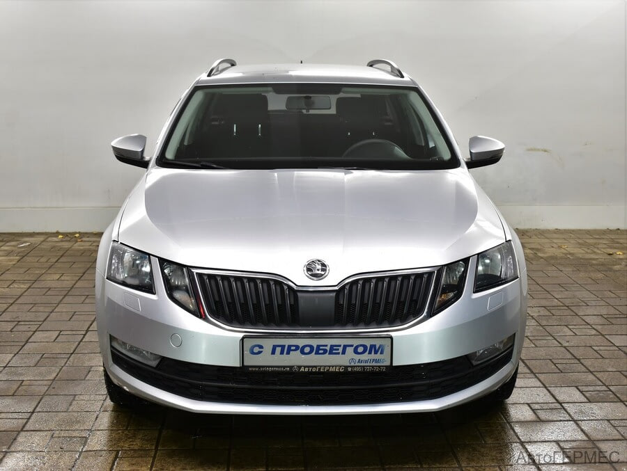 Фото SKODA Octavia III Рестайлинг с пробегом | №2