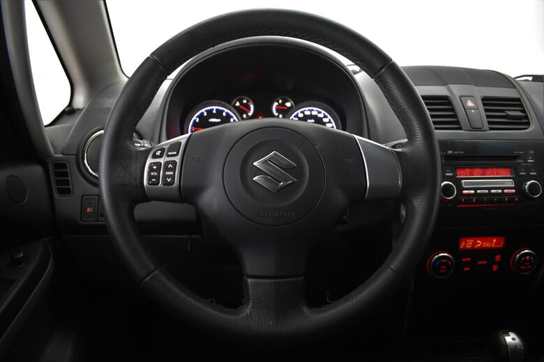 Фото SUZUKI SX4 I (CLASSIC) Рестайлинг с пробегом