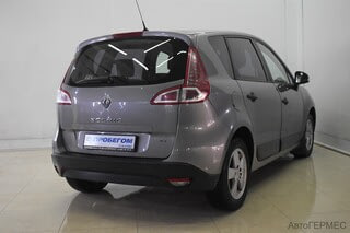 Фото RENAULT Scenic III с пробегом