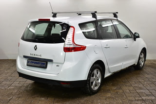 Фото RENAULT Scenic III с пробегом