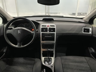 Фото PEUGEOT 307 I Рестайлинг с пробегом Фото PEUGEOT 307 I Рестайлинг с пробегом