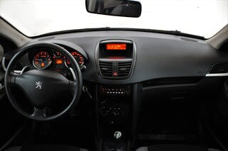 Фото PEUGEOT 207 I с пробегом