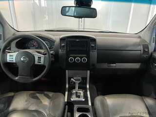 Фото NISSAN Navara (Frontier) III (D40) Рестайлинг с пробегом Фото NISSAN Navara (Frontier) III (D40) Рестайлинг с пробегом