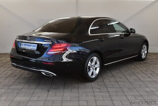 Фото Mercedes-Benz E-KLASSE V (W213, S213, C238) с пробегом