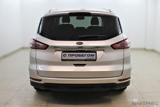 Фото Ford S-Max II с пробегом