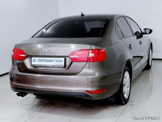 Фото Volkswagen Jetta VI с пробегом