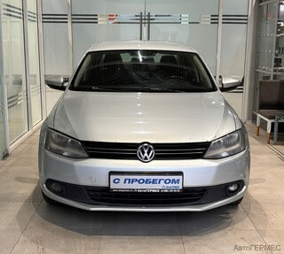 Фото Volkswagen Jetta VI с пробегом