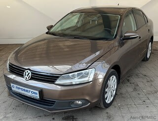 Фото Volkswagen Jetta VI с пробегом